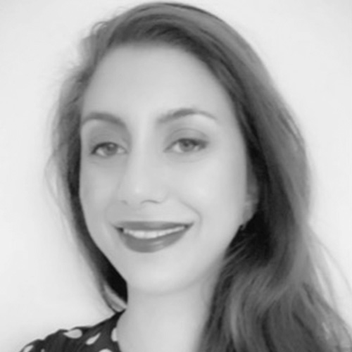 Black and White headshot photo of Danae Polyviou from AKT II.