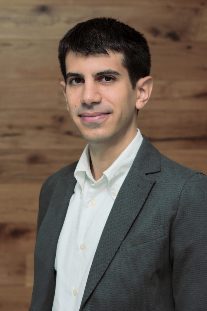 Colour headshot photo of Vincenzo Reale from Arup